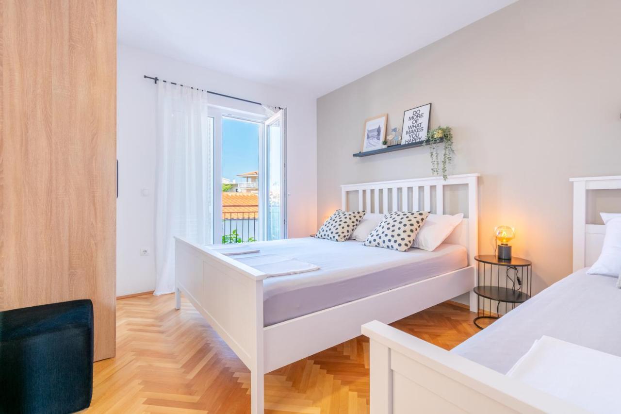 Apartmani Zora 马卡尔斯卡 外观 照片